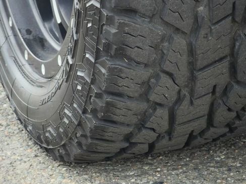 Used 2015 Toyota Tacoma 4x4 Double Cab w/ TRD Sport Package image 49