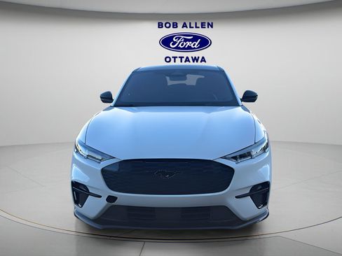 Used 2022 Ford Mustang Mach-E GT image 15