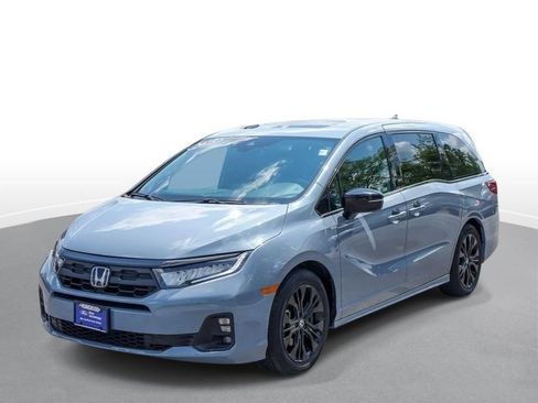 Used 2025 Honda Odyssey Sport-L image 3