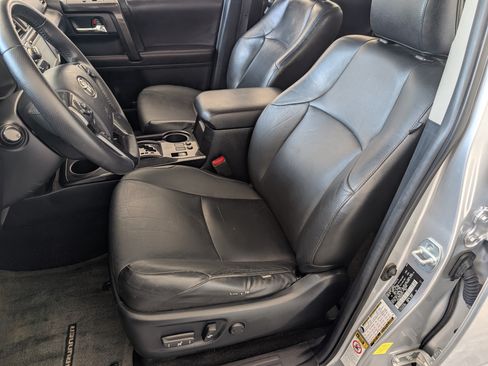 Used 2016 Toyota 4Runner Trail AWD/4WD image 16