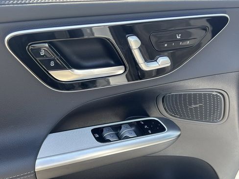 New 2025 Mercedes-Benz GLC 350e 4MATIC image 20