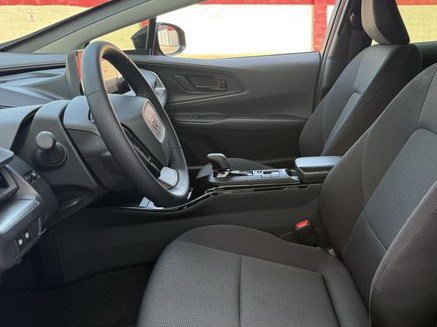 Certified 2026 Toyota Prius LE FWD image 25