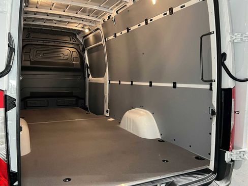 New 2026 Mercedes-Benz Sprinter 2500 image 18
