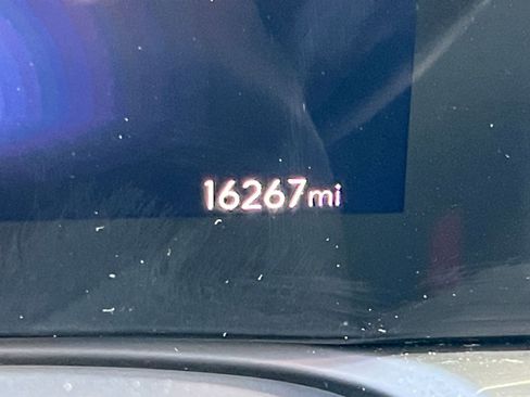 Used 2025 Buick Encore GX Preferred image 34