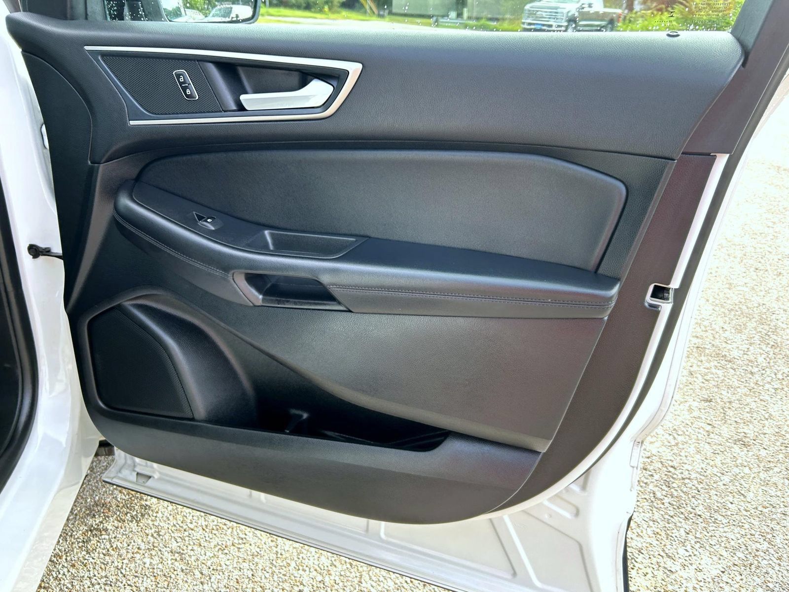 Used 2024 Ford Edge SEL w/ Convenience Package AWD/4WD image 16