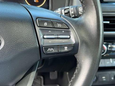 Used 2023 Hyundai Kona Limited w/ Cargo Package AWD/4WD image 14