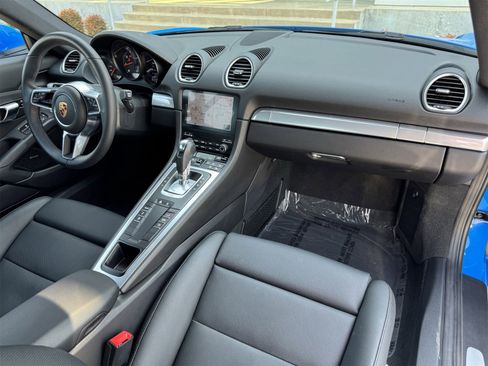 Certified 2025 Porsche 718 Cayman image 26