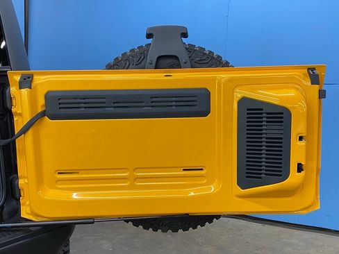 Used 2021 Ford Bronco First Edition AWD/4WD image 41