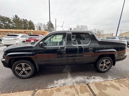 Used 2013 Honda Ridgeline Sport image 4