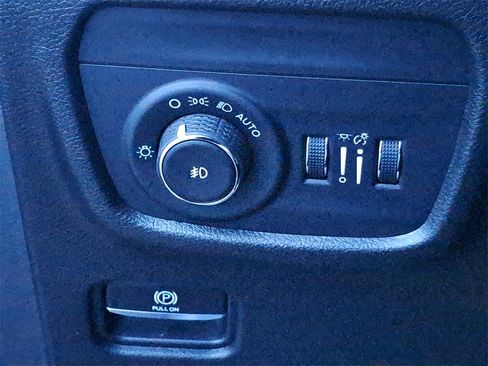 Certified 2022 Jeep Grand Cherokee Trailhawk image 24