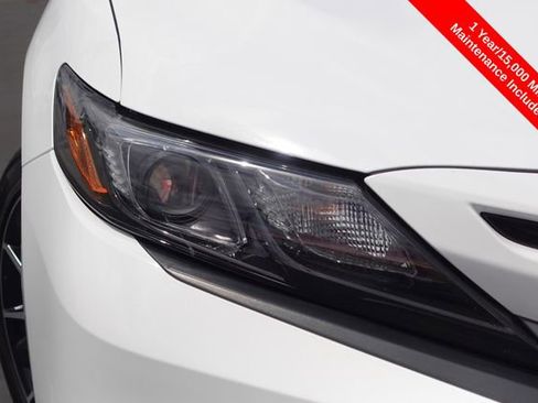 Certified 2022 Toyota Camry SE FWD image 6