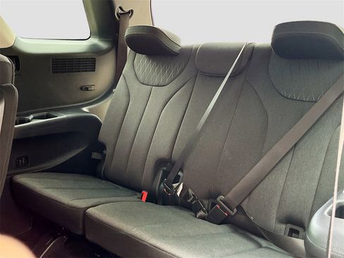 Used 2022 Hyundai Palisade SEL w/ Cargo Package image 28