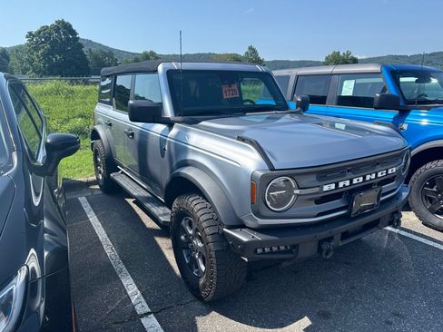Used 2022 Ford Bronco Big Bend AWD/4WD image 2