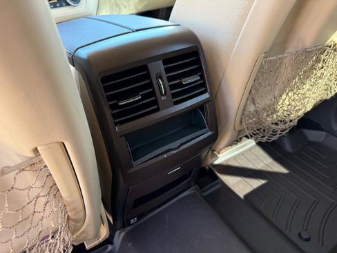 Used 2017 Mercedes-Benz GLS 450 4MATIC image 27