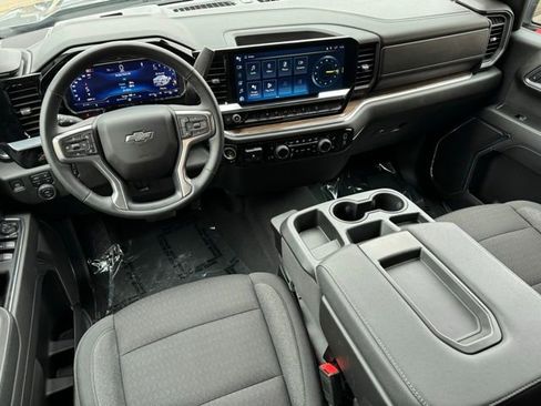 Certified 2024 Chevrolet Silverado 1500 RST image 8
