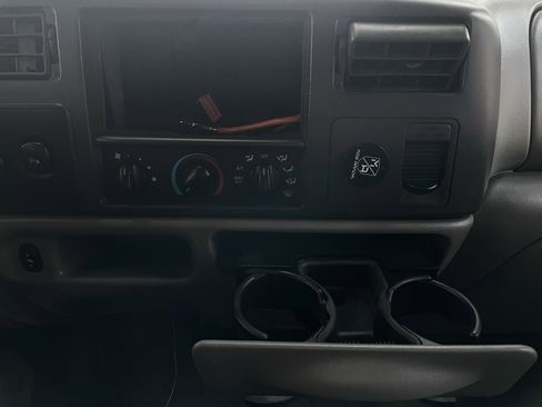 Used 2002 Ford F250 4x4 Crew Cab Super Duty image 25