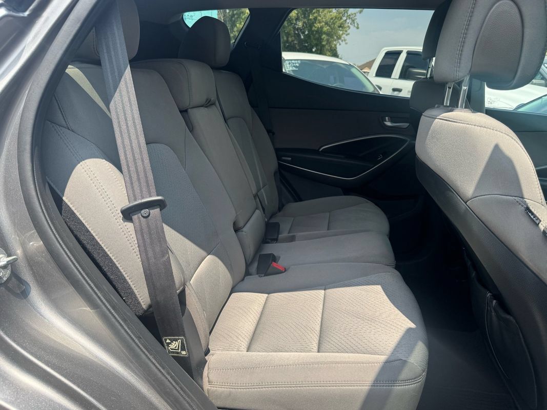 Used 2014 Hyundai Santa Fe Sport w/ Popular Equipment Package 02 AWD/4WD image 9