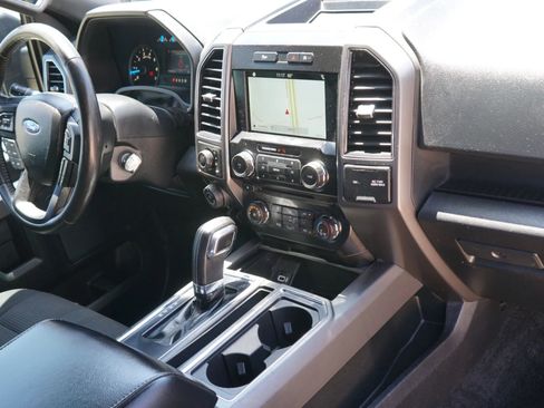 Used 2017 Ford F150 XLT w/ Equipment Group 302A Luxury AWD/4WD image 34