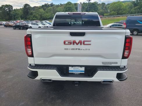 Used 2024 GMC Sierra 1500 Elevation w/ Elevation Premium Package AWD/4WD image 4