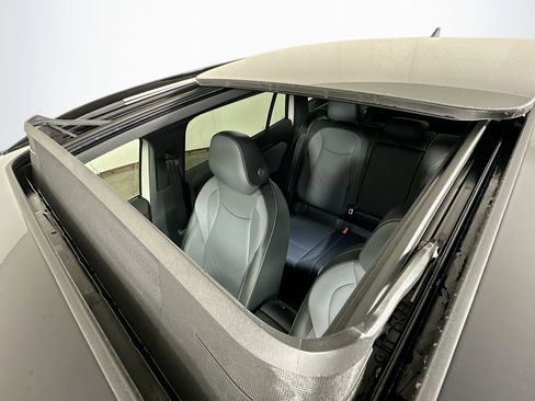 New 2026 Volkswagen Tiguan SE R-Line AWD/4WD image 20