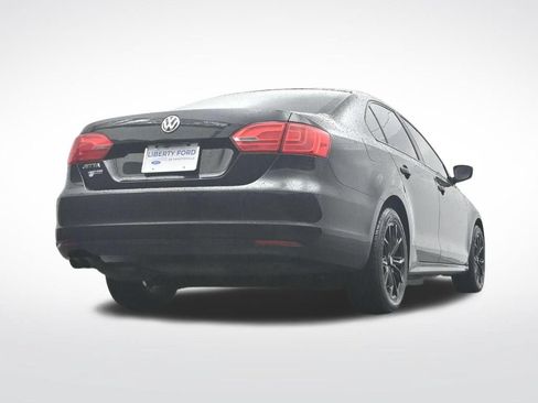 Used 2013 Volkswagen Jetta S FWD image 43