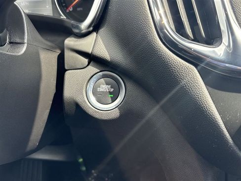 Certified 2024 Chevrolet Equinox LT w/ LPO, Floor Liner Package FWD image 16