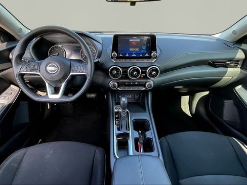 Certified 2024 Nissan Sentra SV FWD image 7
