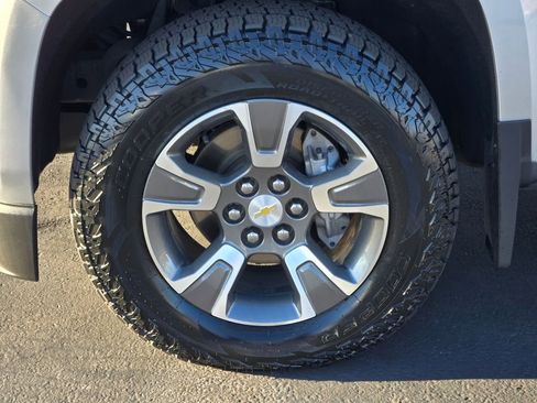 Used 2020 Chevrolet Colorado Z71 w/ Safety Package image 9