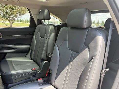 Used 2022 Kia Sorento EX w/ Panoramic Sunroof Package FWD image 42
