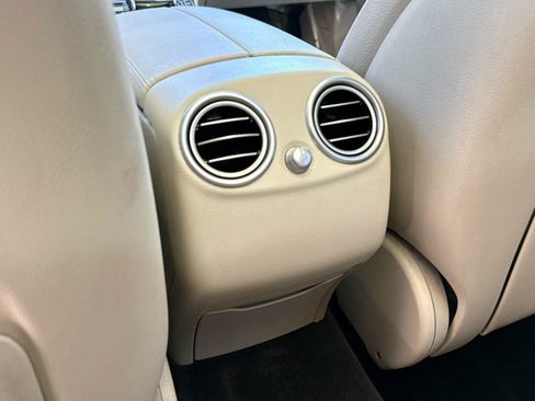 Used 2018 Mercedes-Benz GLC 300 image 16