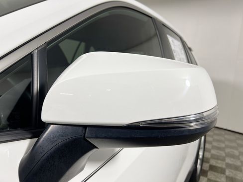 Used 2020 Toyota RAV4 XLE image 13