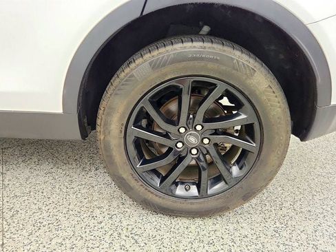 Used 2018 Land Rover Discovery Sport SE AWD/4WD image 9