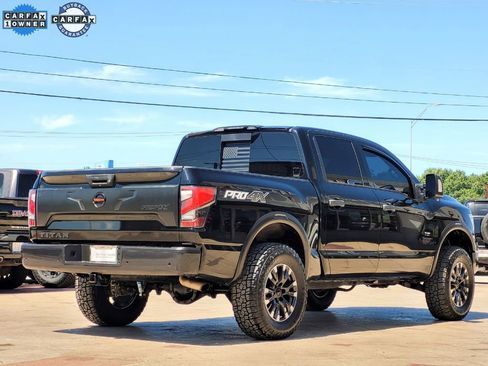 Used 2021 Nissan Titan PRO-4X w/ Off Road Protection Package image 4