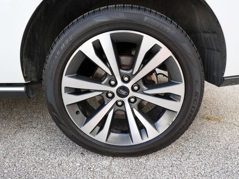 Used 2021 Ford Expedition Limited RWD image 15