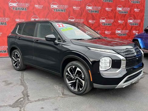 Used 2022 Mitsubishi Outlander ES AWD/4WD image 3