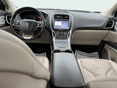 Used 2020 Lincoln Nautilus Reserve w/ Equipment Group 202A image 14