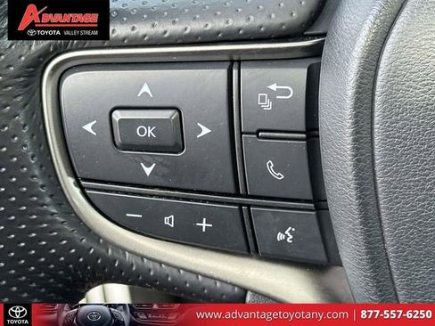 Used 2023 Lexus UX 250h F Sport AWD/4WD image 26