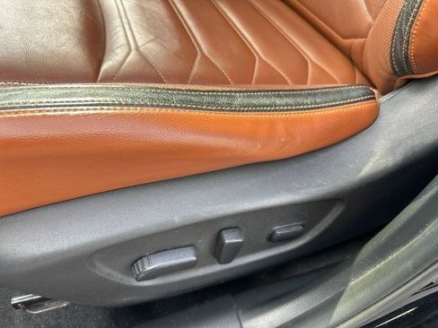 Used 2018 Nissan Rogue SL w/ Premium Package AWD/4WD image 38