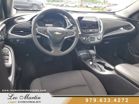 Used 2023 Chevrolet Malibu LT FWD image 10