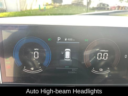 Used 2025 Hyundai Santa Fe SEL FWD image 15
