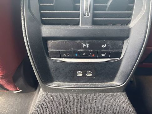 Used 2023 BMW 330i xDrive Sedan w/ Driving Assistance Package AWD/4WD image 12