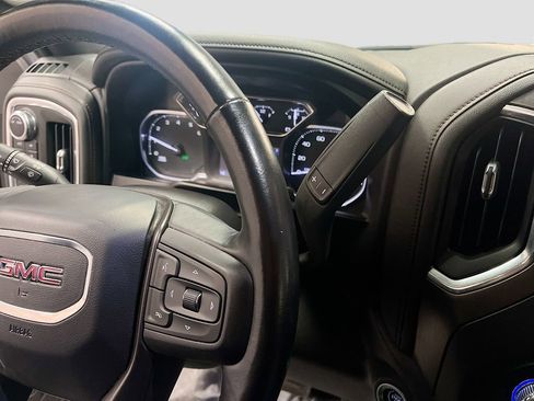 Used 2021 GMC Sierra 1500 AT4 image 17
