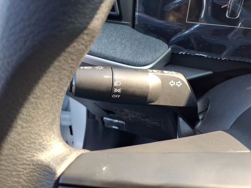 New 2026 Nissan Kicks SV w/ SV Premium Package image 20