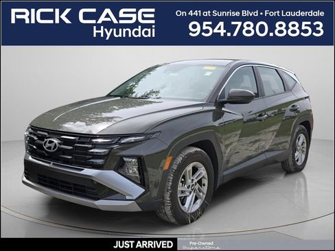 Used 2026 Hyundai Tucson SE FWD image 1