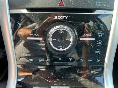 Used 2012 Ford Edge Limited AWD/4WD image 29