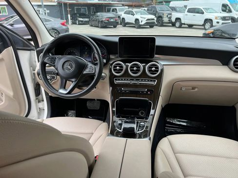 Used 2016 Mercedes-Benz GLC 300 4MATIC image 11