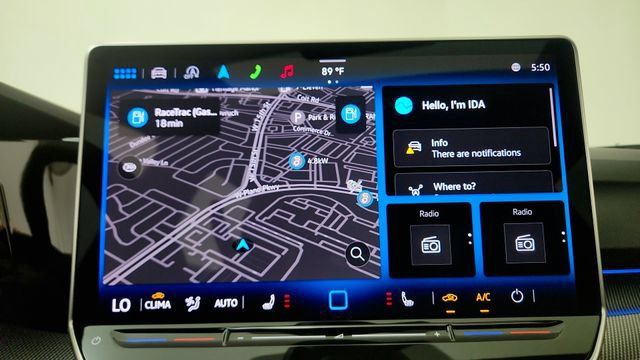 Used 2025 Volkswagen GTI SE FWD image 66