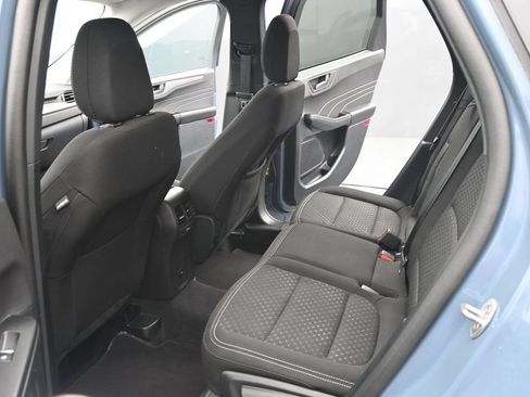 Used 2025 Ford Escape Active AWD/4WD image 13