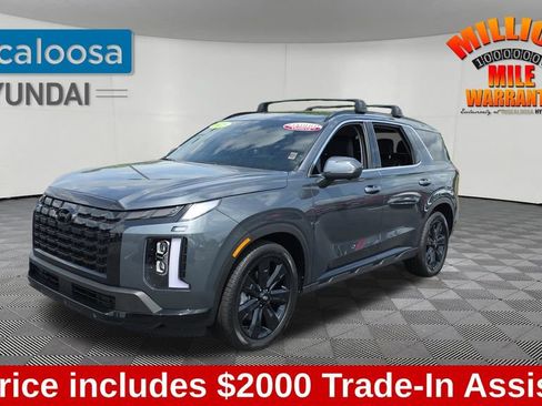 Used 2025 Hyundai Palisade XRT FWD image 3