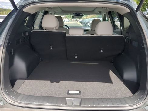 Used 2024 Hyundai Tucson Limited image 12